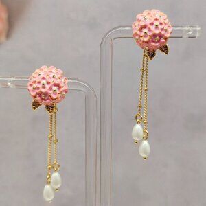Les Nereides hydrangea flower earrings